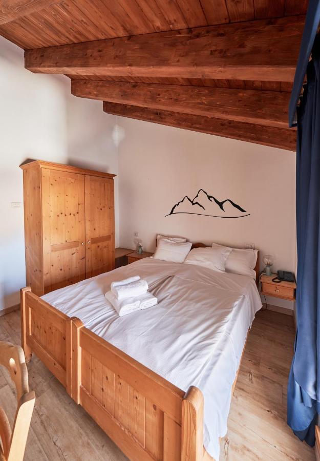 Hotel Bed & Bike Ledro モリーナ・ディ・レードロ エクステリア 写真