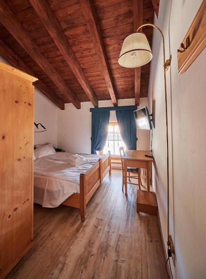 Hotel Bed & Bike Ledro モリーナ・ディ・レードロ エクステリア 写真